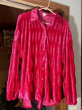 BiBi Hot Pink Crushed Velvet Button-Down Shirt